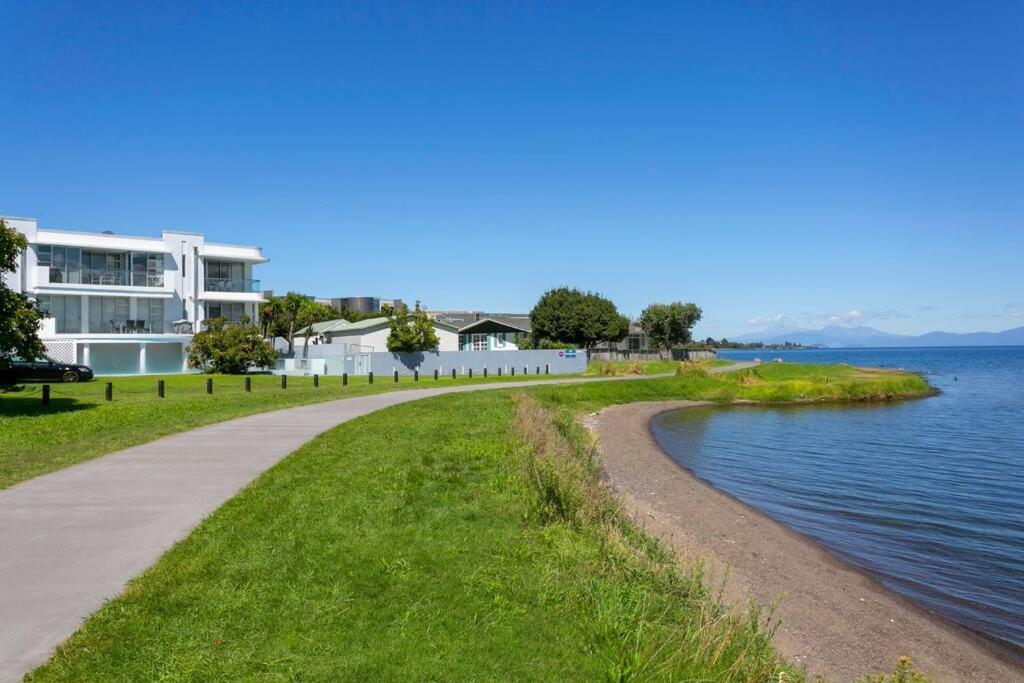 Waimahana - Luxury By The Lake Taupo Exteriér fotografie